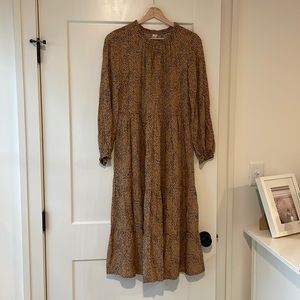 Old Navy long sleeve animal print tiered dress